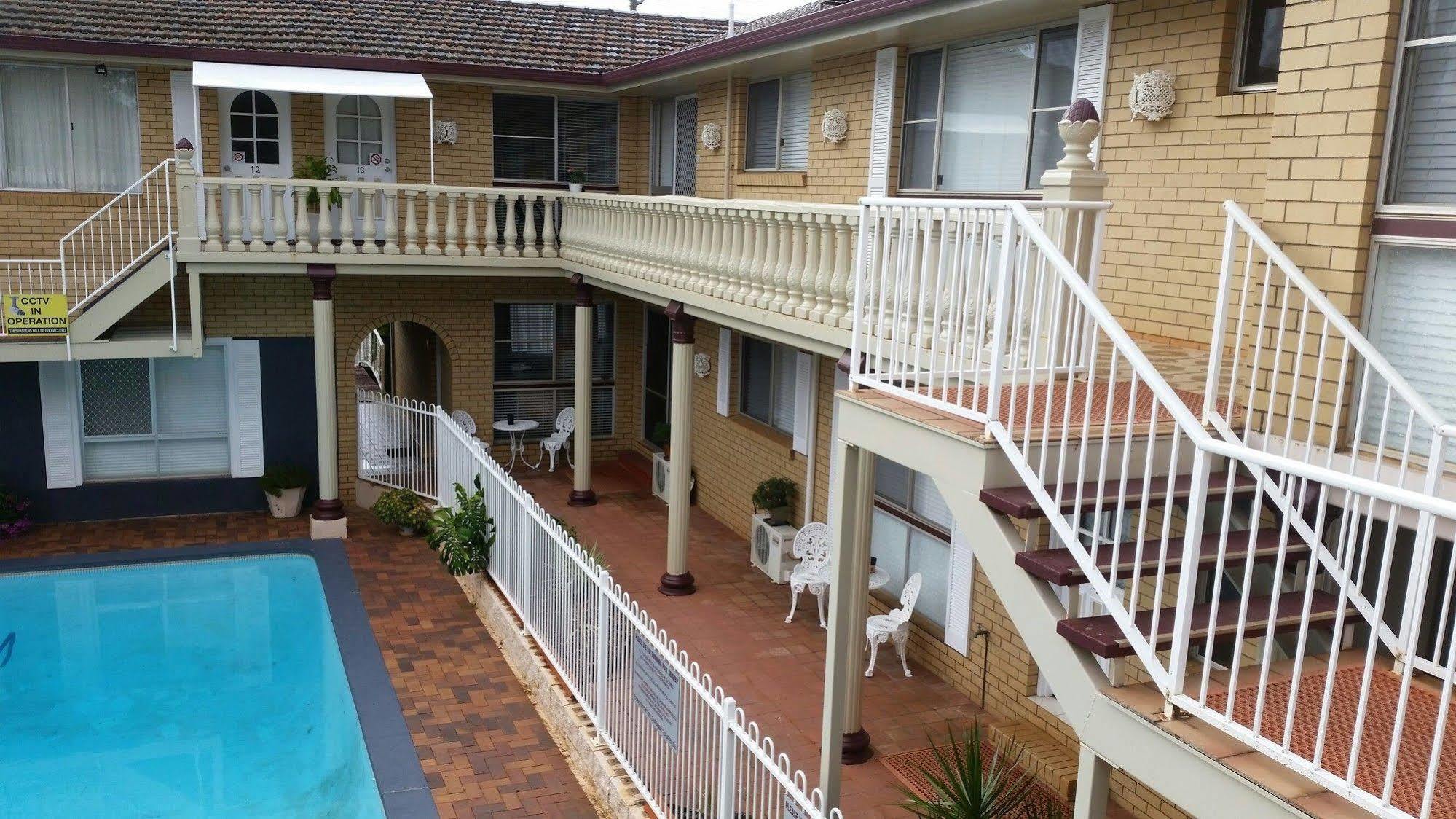 Clifford Park Motor Inn Toowoomba Esterno foto