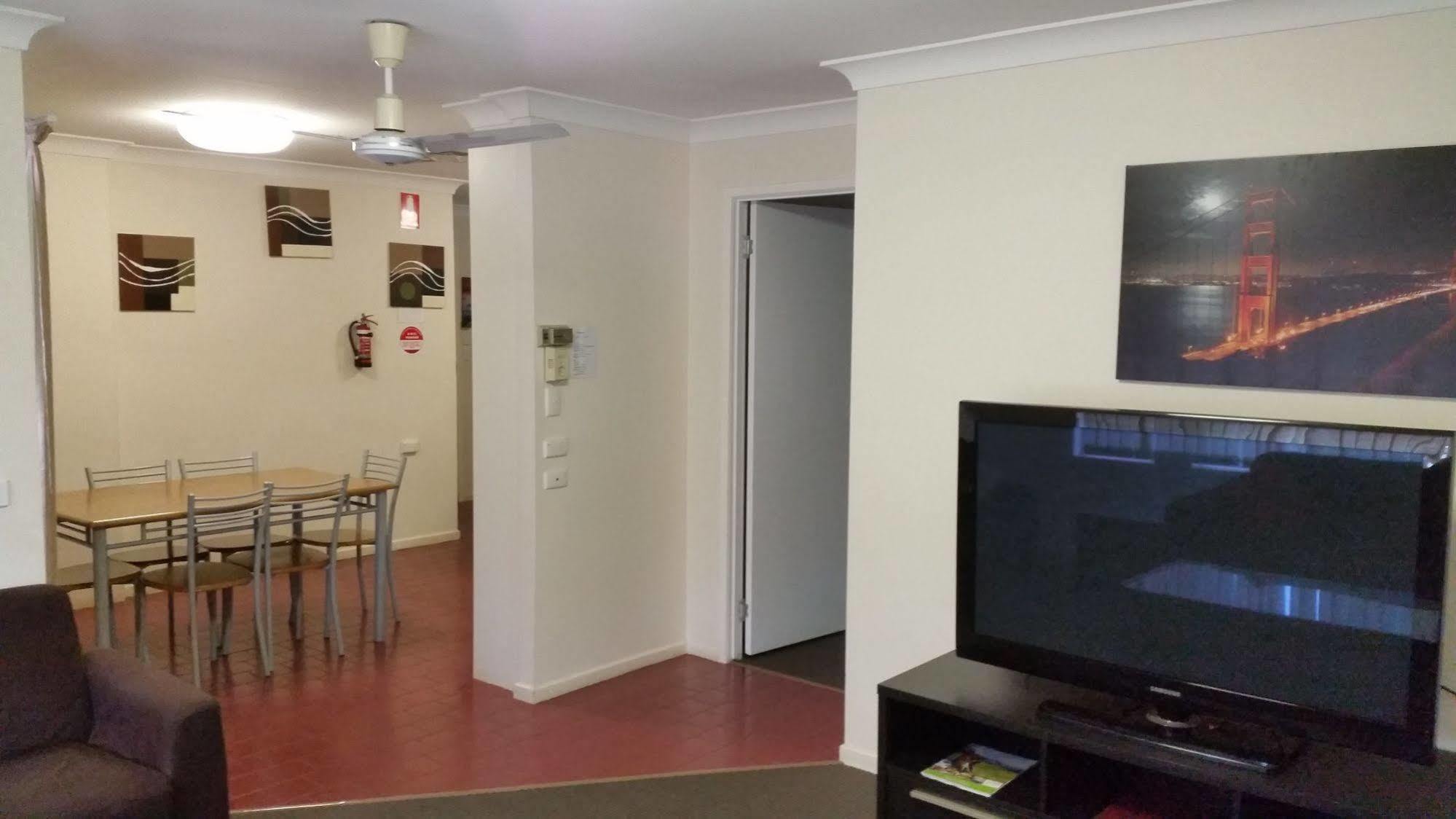Clifford Park Motor Inn Toowoomba Esterno foto